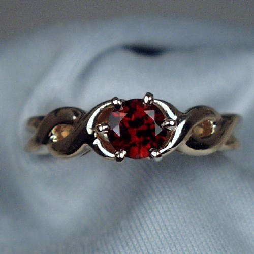 Ladies Rhodolite Garnet 14kt Gold Ring  Litnon.com