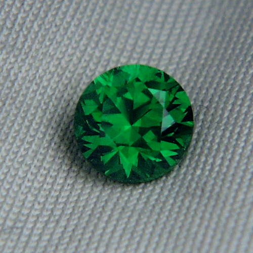 Top Gem Emerald Green Old Mine Russian Demantoid Garnet  Litnon.com