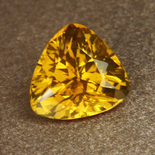 Collectors Metamict Golden Zircon Sri Lanka 5.40 ct  Litnon.com