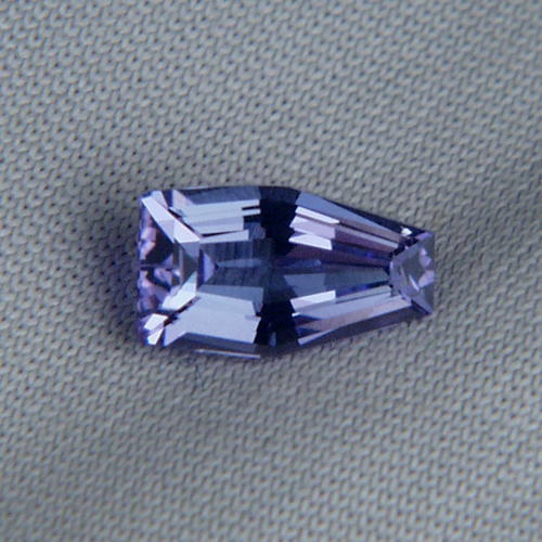 Fine Quality Top Cut and Bright Blue Purple Tanzanite  Litnon.com