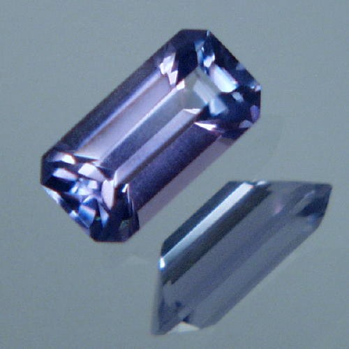 Fine Quality Top Cut and Bright Blue Purple Tanzanite  Litnon.com