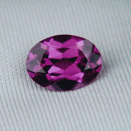 Color Shift Pink to Purple Orissa Rhodolite Garnet  Litnon.com