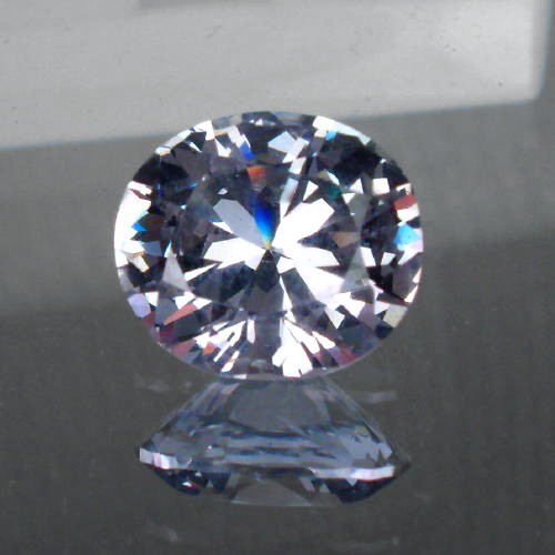 Rare Big and Brillliant White South East Asia Spinel 4.68 ct  Litnon.com
