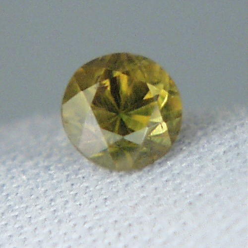 Perfect Horsetail Inclusions Russian Demantoid Garnet GL Litnon.com