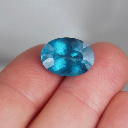 Rare and Big Collectors Russian Blue Apatite 11.76 ct  Litnon.com