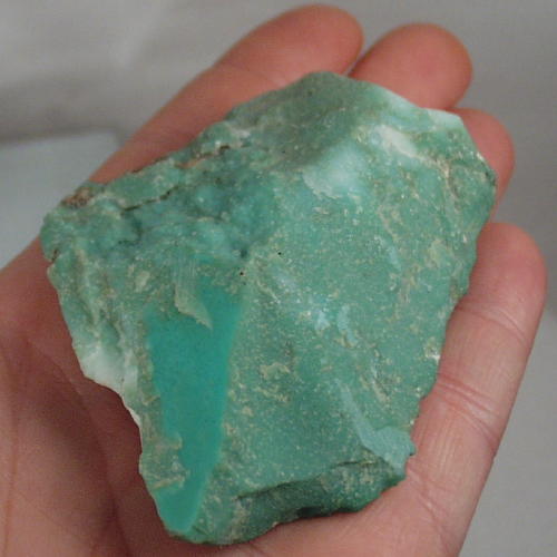 Nice Color Chrysoprase Cabbing Rough Tanzania 130gr  Litnon.com