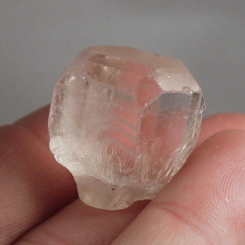 Big Terminated Golden Topaz Crystal Pakistan 110ct  Litnon.com