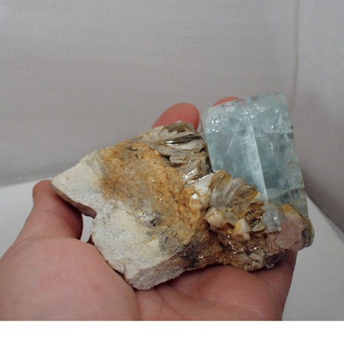 Collectors Quality Big Aquamarine Specimen Pakistan  Litnon.com