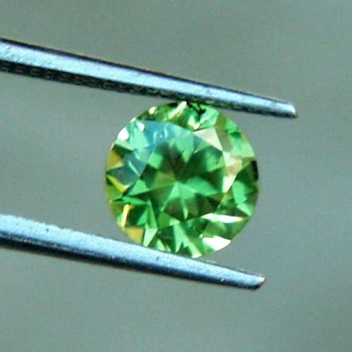 NR Extreme Fire Old Mine Russian Demantoid Garnet  Litnon.com