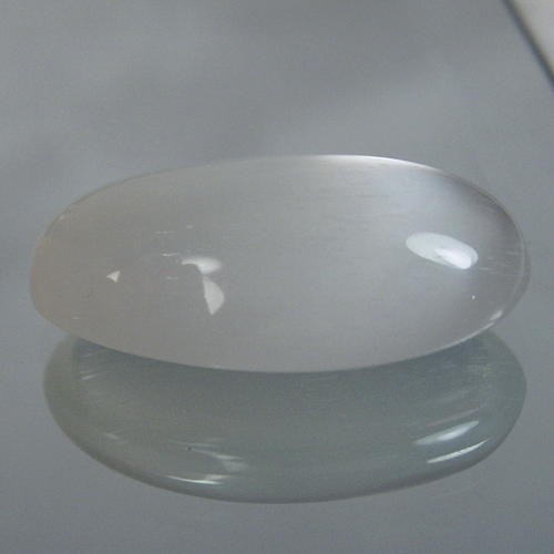 Huge White Moonstone Cabochon Sri Lanka 85 carats  Litnon.com