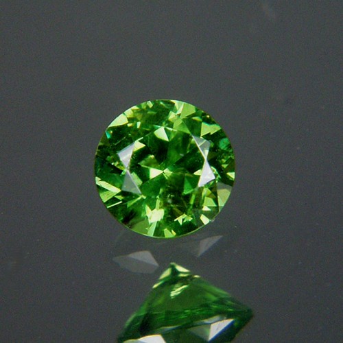 NR Chrome Green Old Mine Russian Demantoid Garnet  Litnon.com