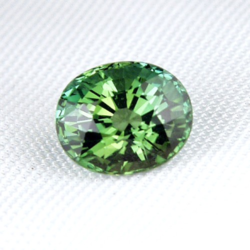 Bright and Pretty Mozambique Tourmaline 2.69 ct  Litnon.com