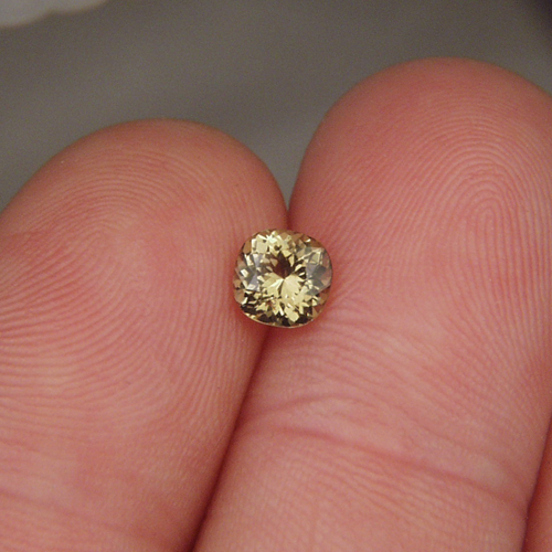 Rare Gem Quality Kornerupine Sri Lanka  Litnon.com