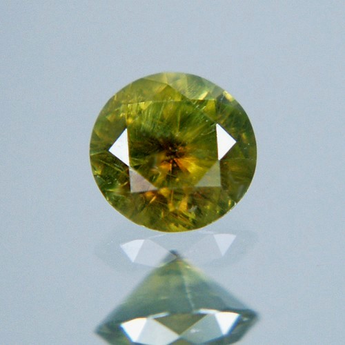 Rare inclusions Color Shift Russian Demantoid Garnet Litnon.com