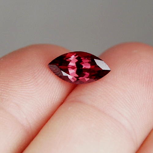 Rich Red - Pink Orissa Rhodolite Garnet 3.60 ct  Litnon.com