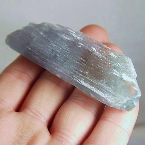 Bi Color Spodumene Kunzite Hiddenite Crystal 450ct  Litnon.com