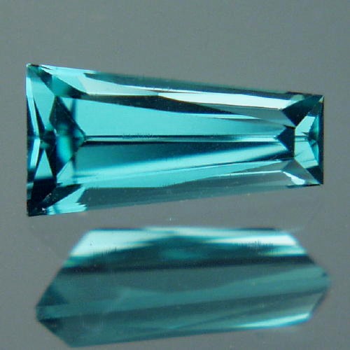 Neon Blue Color Top Cut Oyo Tourmaline 2.22 ct  Litnon.com