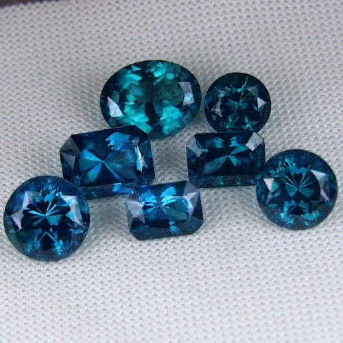 Blue - Green Diffused Nigeria Topaz Lot 11.68 ct  Litnon.com