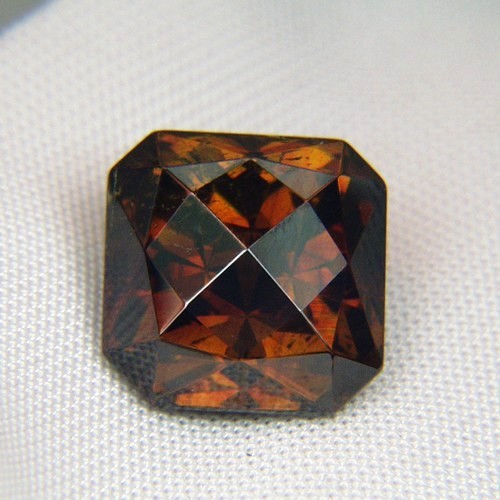 Big Top Cutting Rare Spanish Sphalerite 19.18ct  Litnon.com