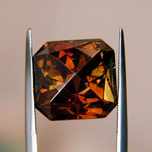 Big Top Cutting Rare Spanish Sphalerite 19.18ct  Litnon.com