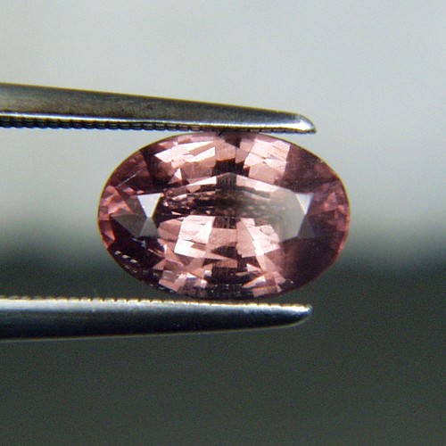 Collectors  Rare Brown To Red Color Change Sapphire  Litnon.com