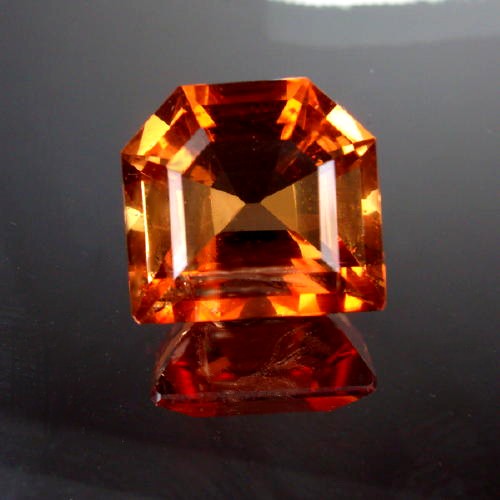 RARE Fine Gem Russian Imperial Topaz 7.71 ct  Litnon.com