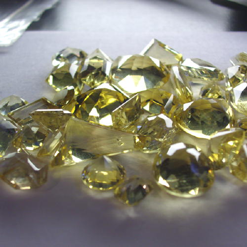 Close Out Faceted Tanzania Golden Scapolite Lot 88 ct.  Litnon.com