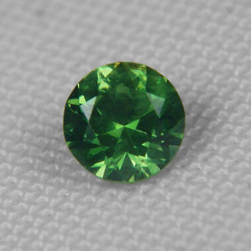  Top Gem Chrome Green Russian Demantoid Garnet  Litnon.com