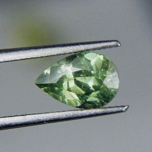 Bright and Pretty Demantoid Garnet Namibia  Litnon.com