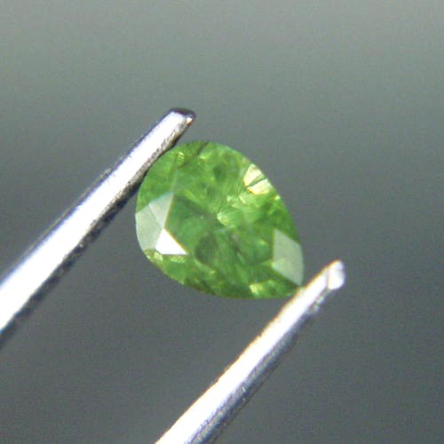 Perfect Horsetail Inclusions Russian Demantoid Garnet GL Litnon.com
