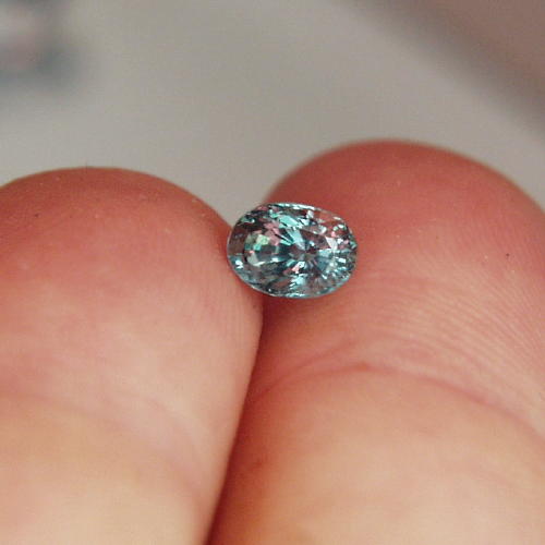 Natural Russian Alexandrite 1.22 ct and VVS Clean  Litnon.com