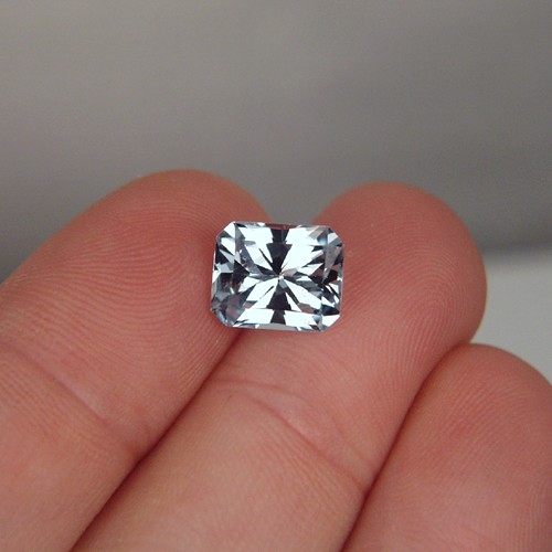 Top Cut Natural Color Blue Topaz 5.31 ct  Litnon.com