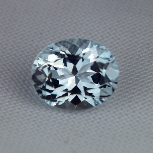 Top Cut Natural Color Blue Topaz 4.30 cts  Litnon.com