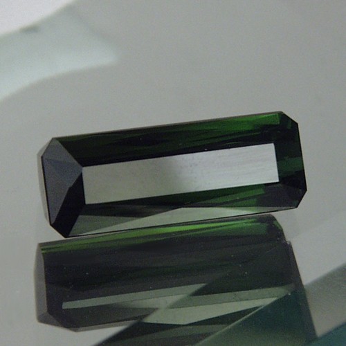 Huge Dark Green Nigeria Tourmaline 17.06 ct  Litnon.com