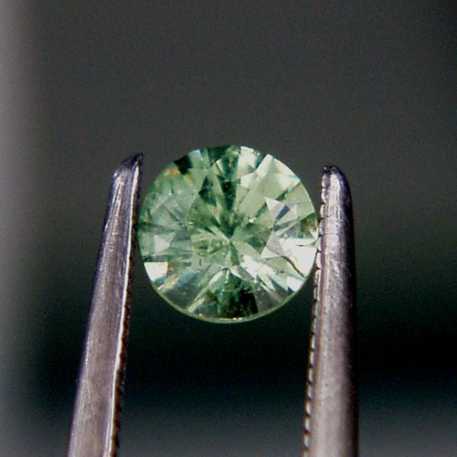 Bright and Pretty Demantoid Garnet Namibia  Litnon.com