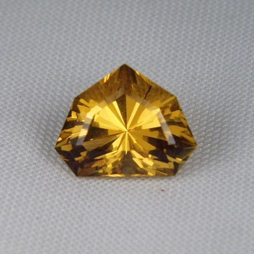 Rich Color and Top Cut Brazil Golden Beryl 5.35 ct  Litnon.com