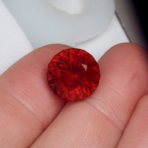  Color and Fire Orange Red Spessartite Garnet Madagascar 13.36 ct Litnon.com
