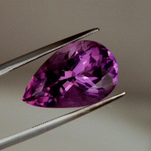Top Cut and Bright  Natural Amethyst Brazil 10.02 ct  Litnon.com