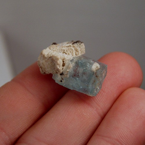 BLUE Terminated Aquamarine Beryl Crystal Namibia  Litnon.com