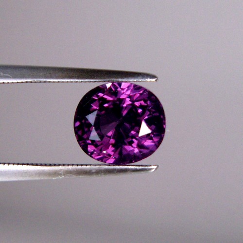 Rare Bekily Color Change Garnet Madagascar 3.14 ct  Litnon.com
