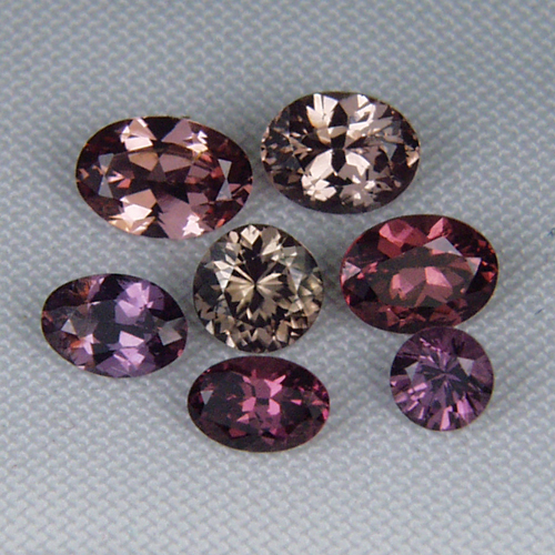 Collectors Color Change / Shift Garnet Lot Tanzania  Litnon.com
