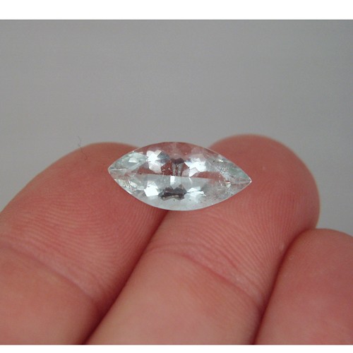 Mint Green Fluorite New York State Fluoresces Purple  Litnon.com