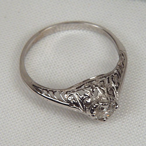 Antique Old Mine Cut Diamond Filigree 14 kt White Gold Ring  Litnon.com