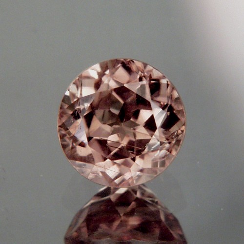 Big and Rare Color Change Diaspore - Zultanite Turkey 7.24 ct  Litnon.com