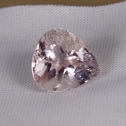  Brilliant Pink Morganite Madagascar 13.23 ct  Litnon.com