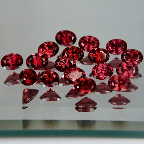Top Cut Umba River Rhodolite Garnet Lot 25.80 ct  Litnon.com