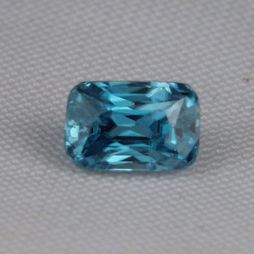 Top Gem Color Cambodian Blue Zircon 2.68 ct  Litnon.com