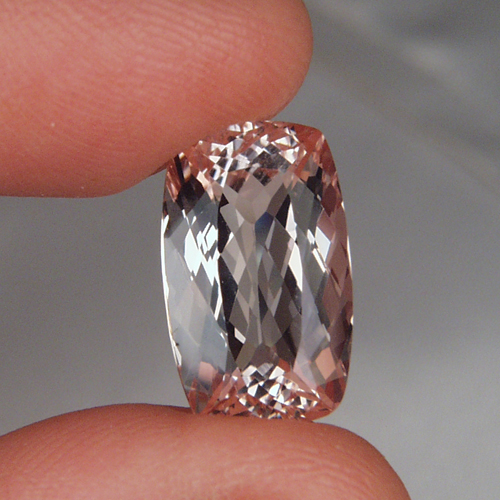 Big and Fine Color Morganite Afghanistan 12.46 ct  Litnon.com
