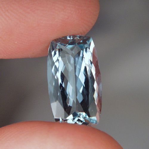 Aqua Blue Copper Bearing ParaibaTourmaline 8.08 ct  Litnon.com