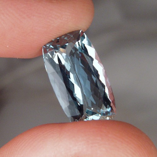 Aqua Blue Copper Bearing ParaibaTourmaline 8.08 ct  Litnon.com